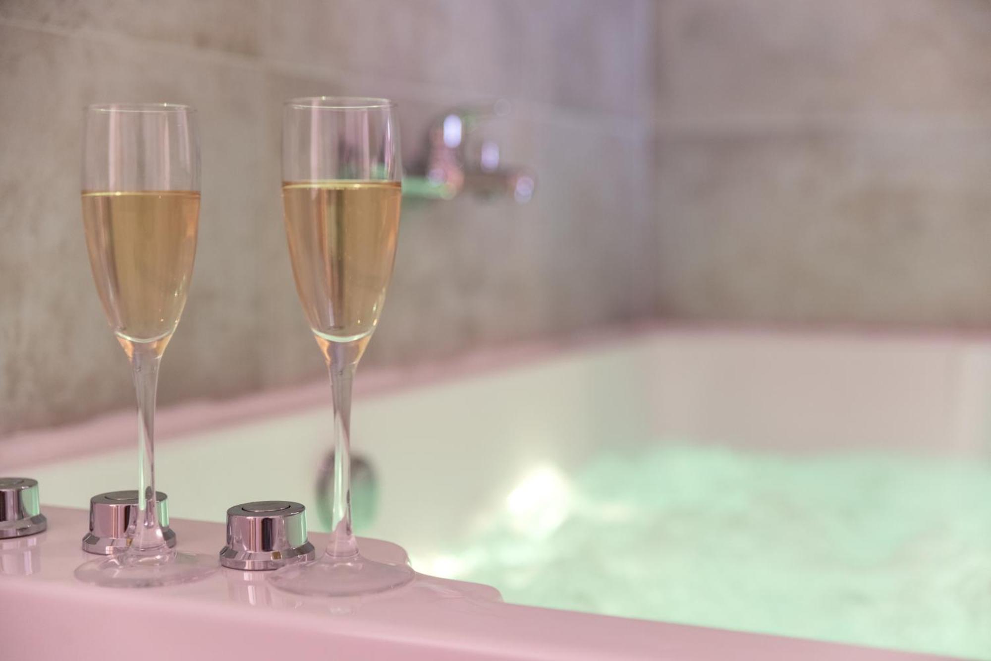 Le Fruit Defendu "Love Room" Jacuzzi Centre Ville Ρουέν Εξωτερικό φωτογραφία